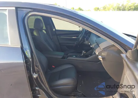 2024 Mazda Mazda3 2.5 S Preferred from USA, damaged, VIN 3MZBPACM2RM415224